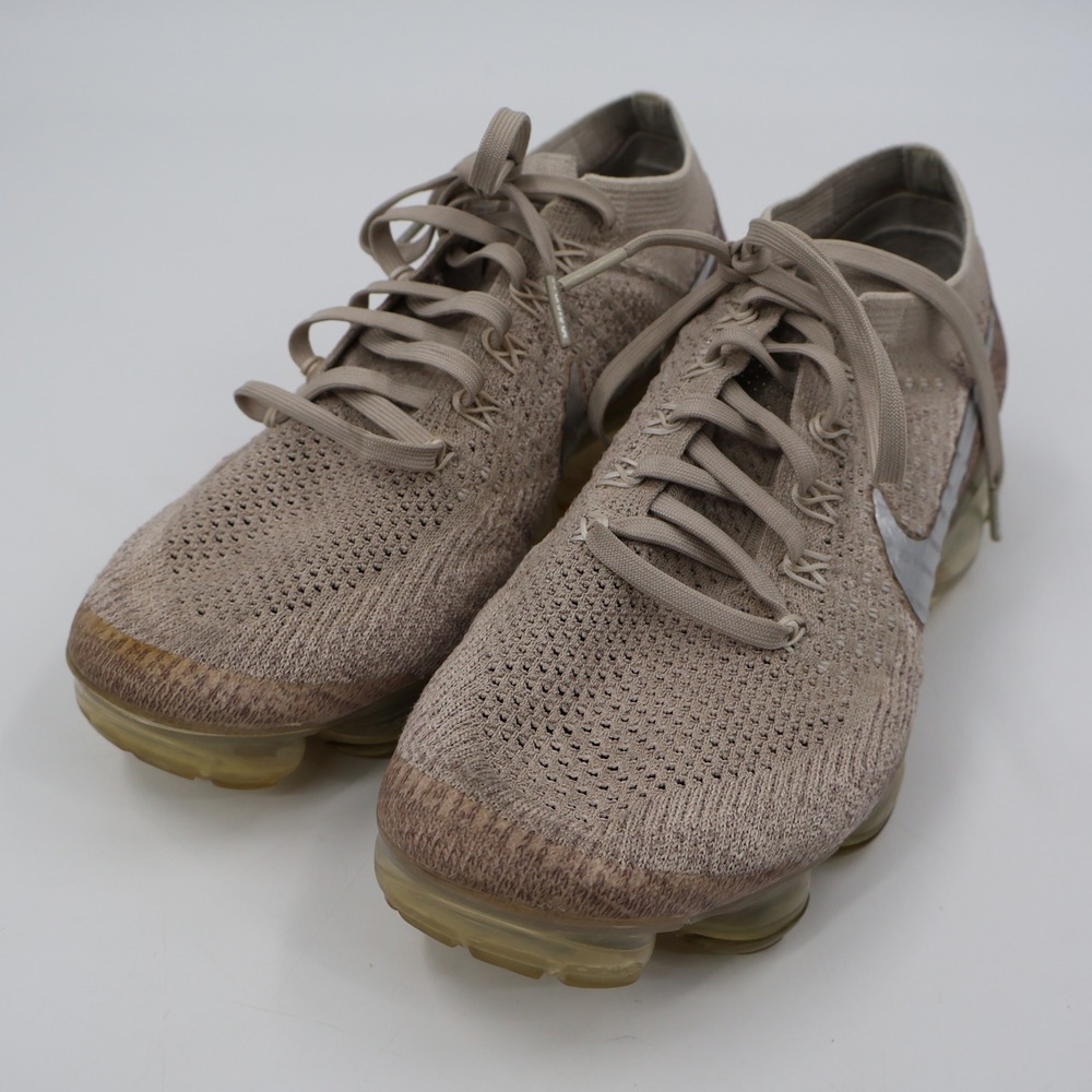 Nike Air VaporMax Flyknit Womens 9 Taupe Silver Running Shoes 849557-202